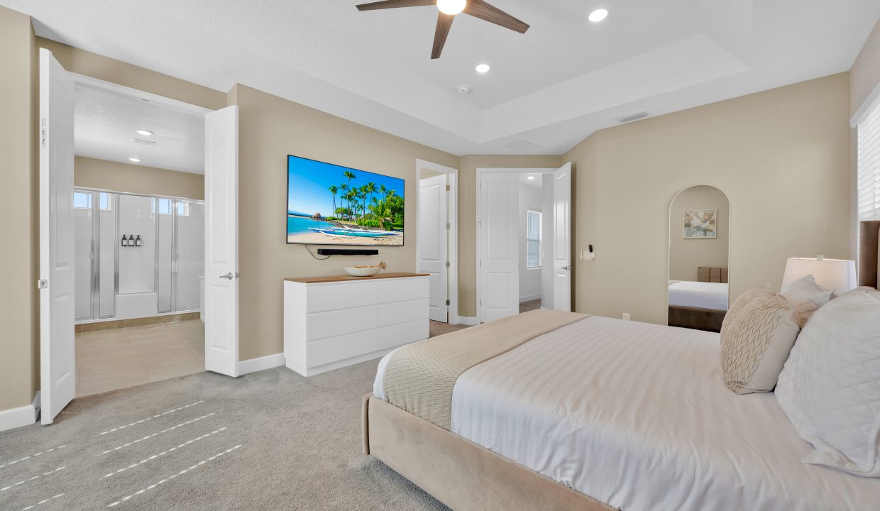 32-20250430.1428ReunionBlvd_32